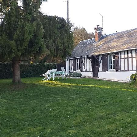 La Petite Maison Normande Ticheville Exteriör bild